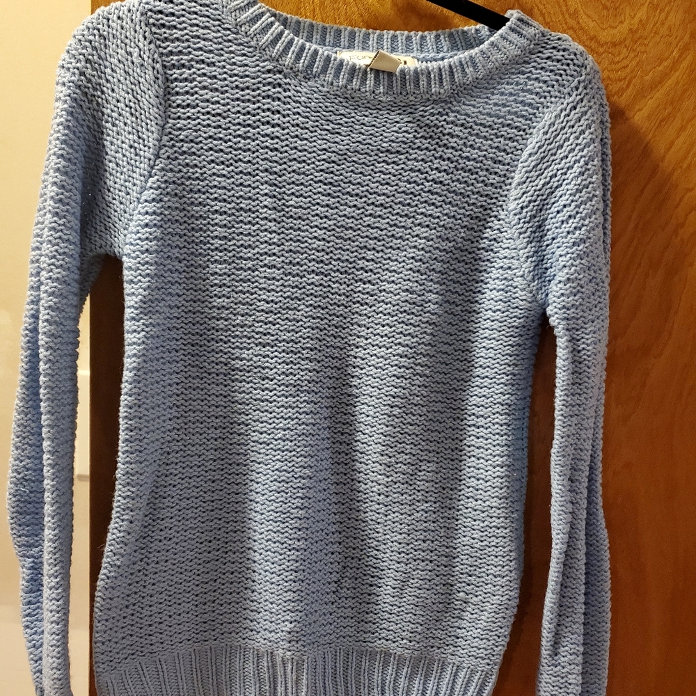 Blue knit Forever 21 sweater